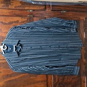 Banana Republic slim fit 17-17.5 (XL) Black with white stripes button down shirt